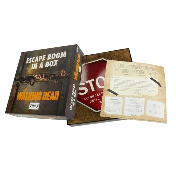 *NEW* AMC’s The Walking Dead Escape Room in a Box Game by Mattel Games - Picture 2 of 6